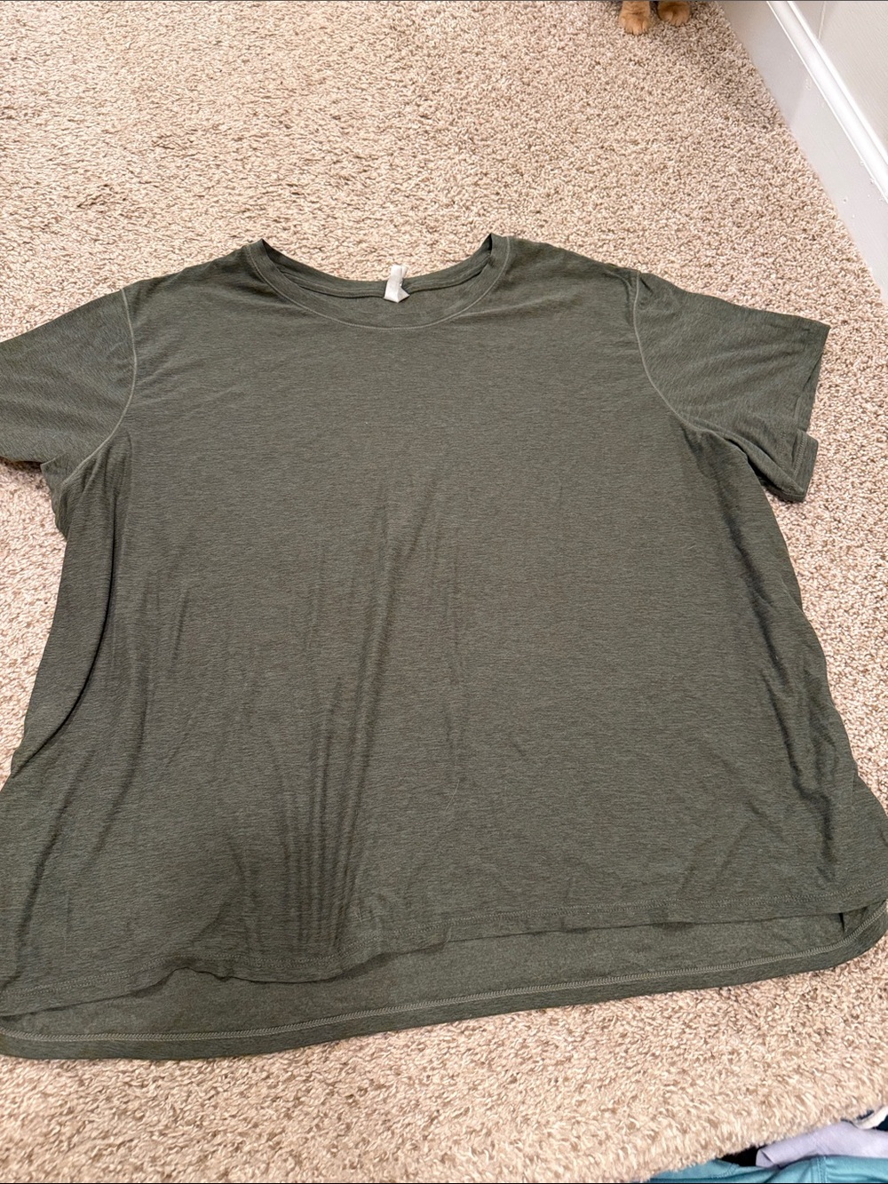 Relaxed Olive Green Women’s Active Tee